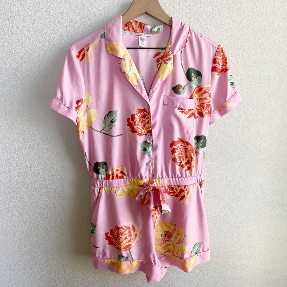 Victoria Secrets night romper pajamas Medium